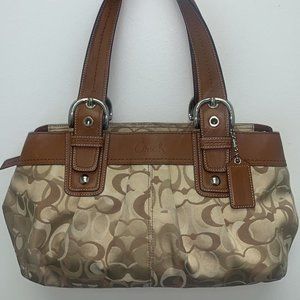 VINTAGE TAN COACH SHOULDER BAG